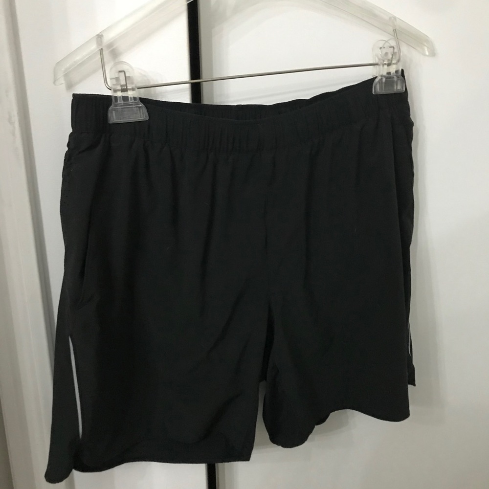 Lululemon Men’s 6.5” Short